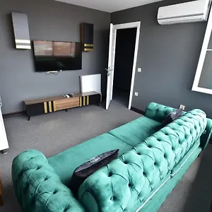bizim-suit.istanbul-turkeyhotels.com/